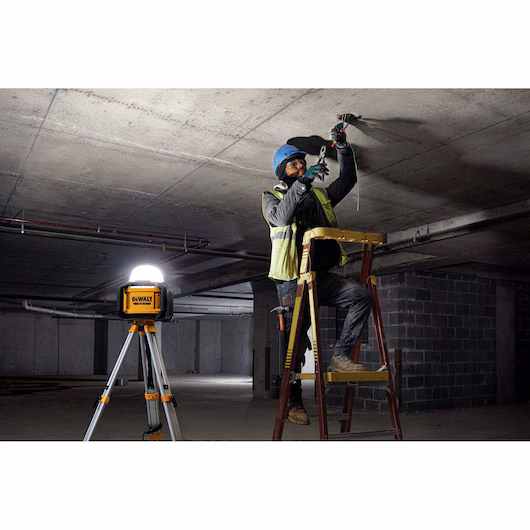 DeWALT DCL074-XJ Area Site Light 5000 lumens Tool Connect