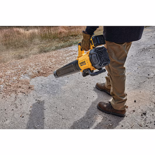 Dewalt DCMBL562N-XJ 18V Garden Blower Body Only