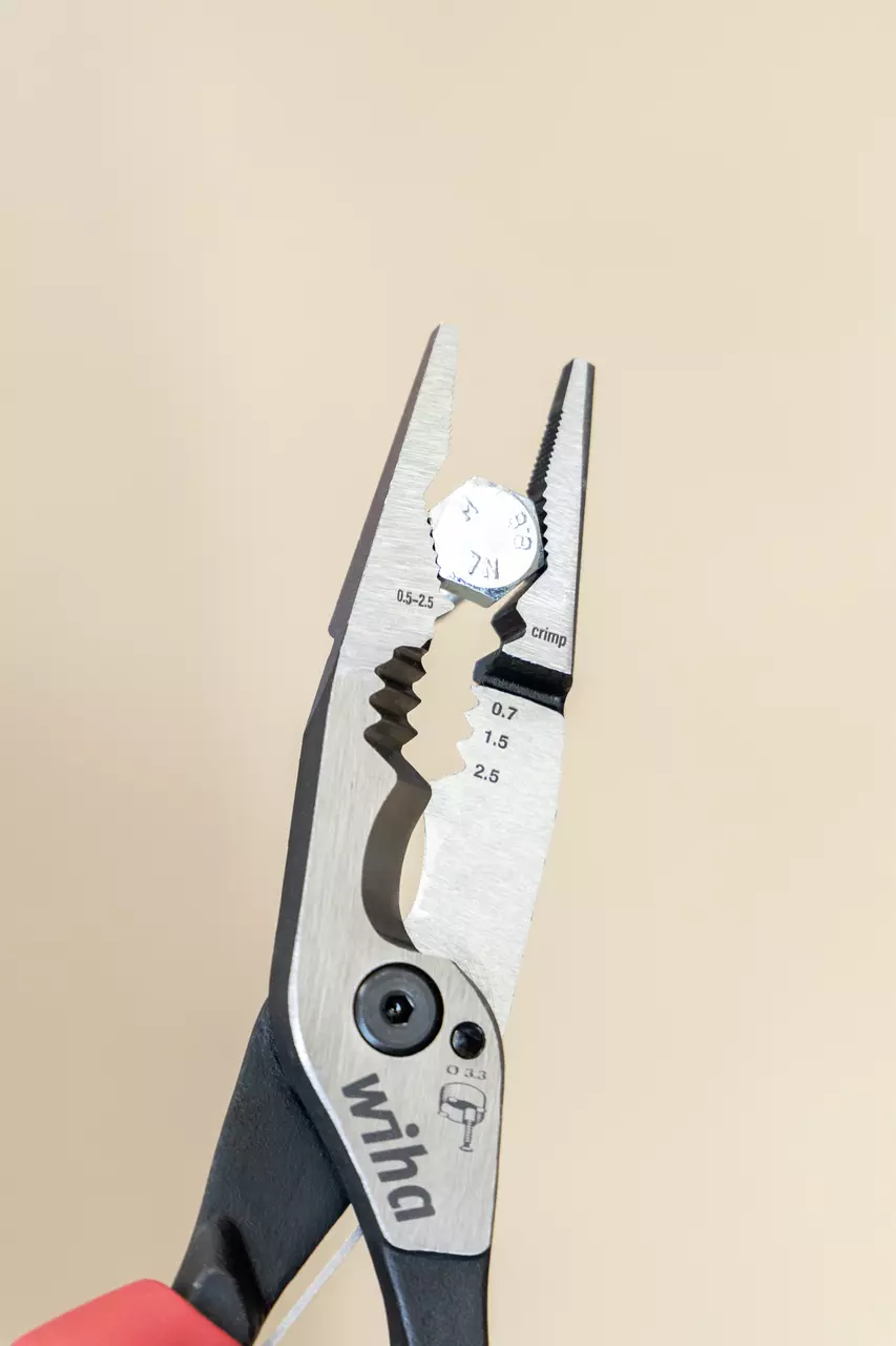 Wiha 45705 8 in 1 Pliers Snips ideal for electricians